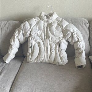 Mountain Hardwear Puffer Jacket